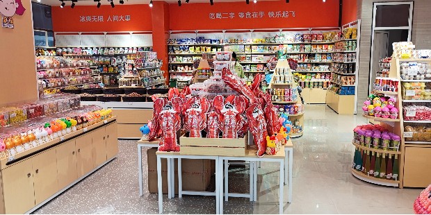 零食货架供应商，近好还是远好？