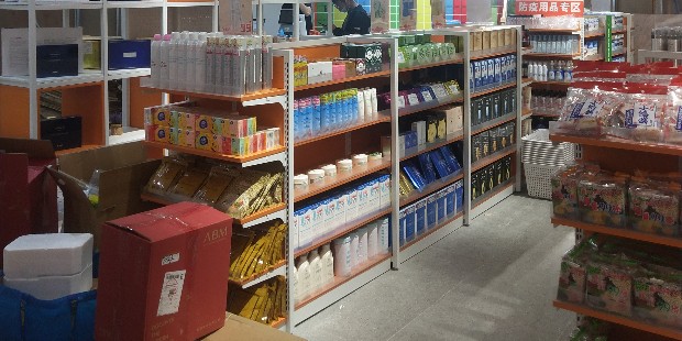 超市零食货架vs便利店零食架：陈列策略大不同
