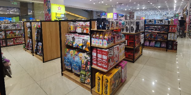 超市货架陈列：从功能性到品牌形象的提升
