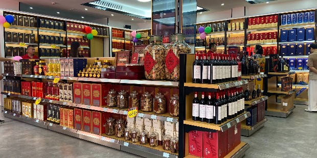 开烟酒行月入10万？先别急，这3个“隐形坑”90%的新手都踩过