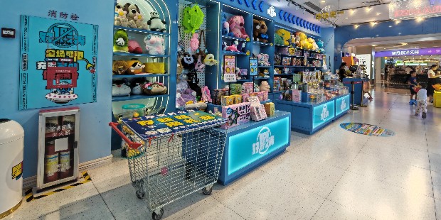 潮玩货架定制指南：吉秀尔展示提供设计、生产、运输、安装管家式服务